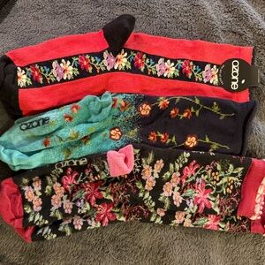 Ozone Women's Floral Socks Set - Red, Blue, Black